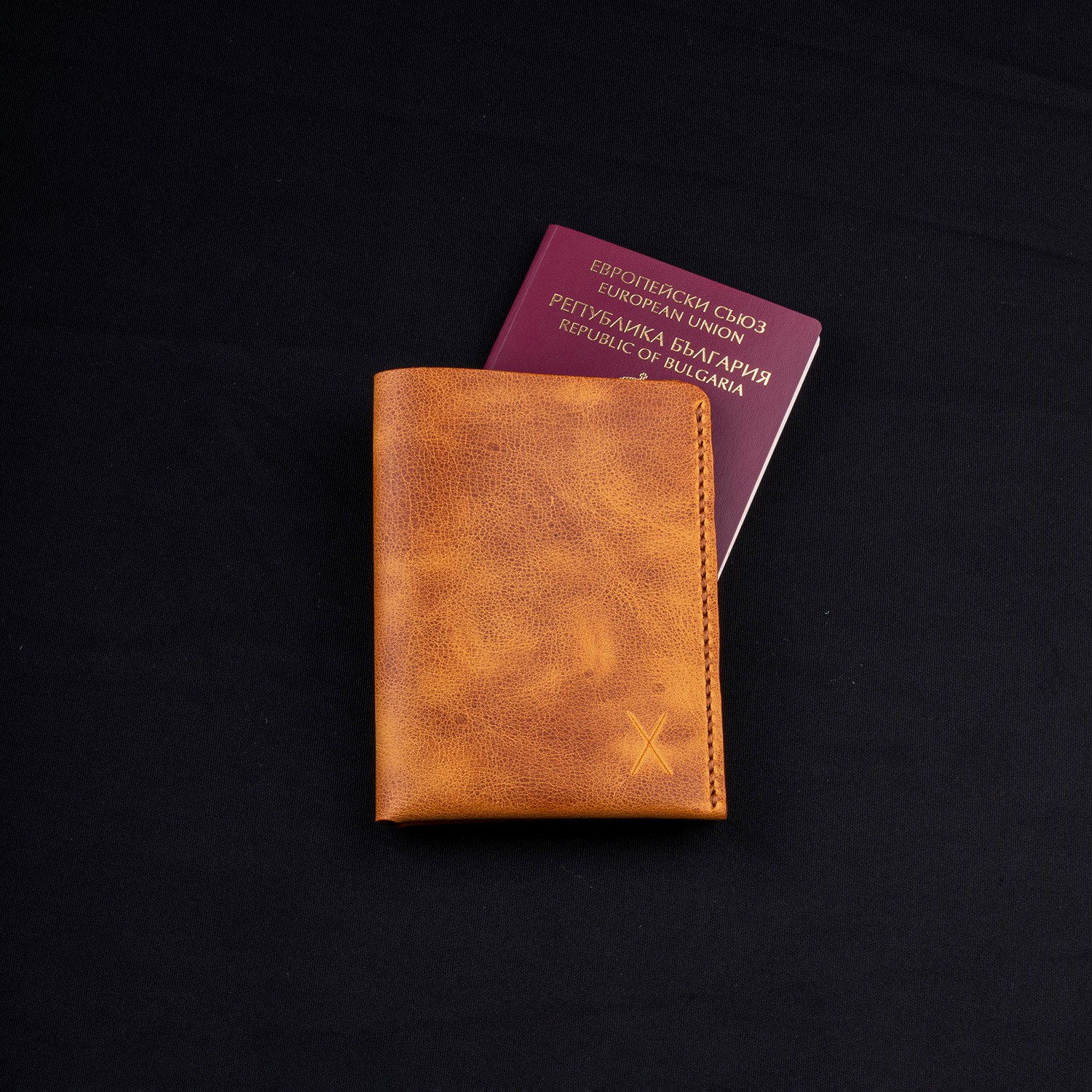Minimal X Design Hakiki Deri Pasaport Kılıfı - Gerçek Deri ve El Yapımı - Minimalist Tasarım görsel 3