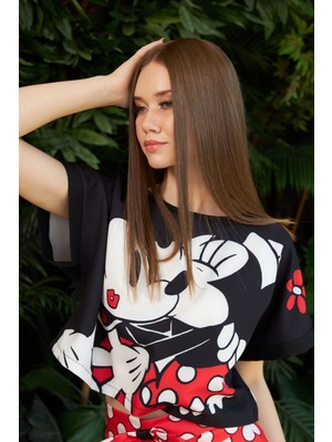 Marina Boutique Mickey Fiyonk Detaylı Crop Etek Takım