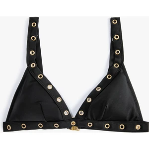 Üçgen Bikini Üstü Askılı Kuşgözü Detaylı