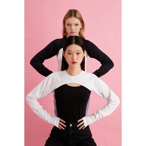 2’li Paket Parmaklı Boyunluklu Kolluk Crop Seti - Siyah ve Beyaz (Crop Body Uzun Kollu Balıkçı)
