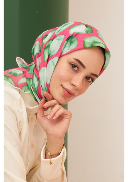 Bloom Pembe Yeşil Pamuk Viskon Eşarp Modeli