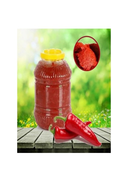 Az Yağlı Tohumsuz Yöresel Ev Yapımı Kurutulmuş Acı Salçası