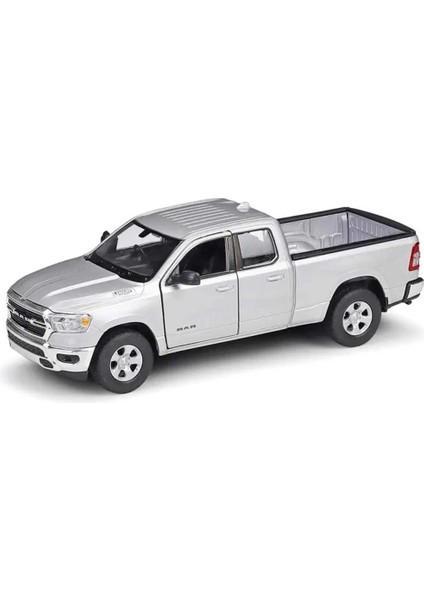 1:24 2019 Ram 1500 Gri Model Araba