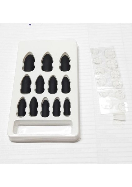Mat Siyah Tak Çık Tırnak Seti Yapışkanlı Takma Tırnaklar 12 Li