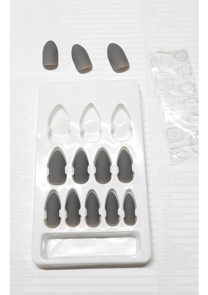 Mat Gri Tak Çık Tırnak Seti Yapışkanlı Takma Tırnaklar 12 Li