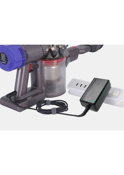 Pil Şarj Cihazı V8 V7 V6 SV03 DC58 DC59 Kablosuz Eller Serbest Çubuk Elektrikli Süpürge Şarj Adaptörü Ab Tak (Yurt Dışından) modelleri