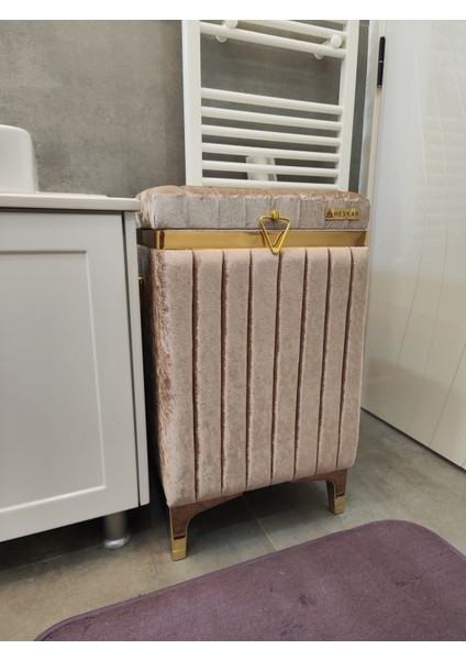 Kare Tip Kapuçino Renk Altın Şeritli Lüks Kadife Banyo Kirli Çamaşır Sepeti