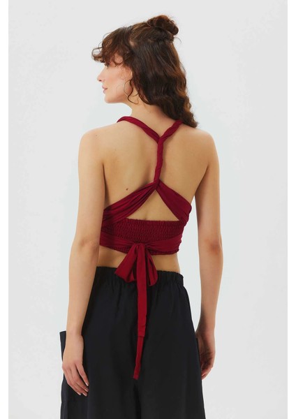 Bağlamalı Sırt Detaylı Şık Crop Bluz fırsatları