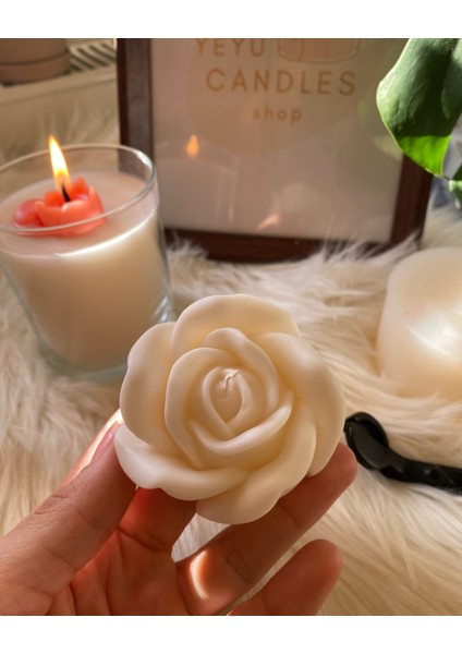 Beyaz Gül Mum / White Rose Candle