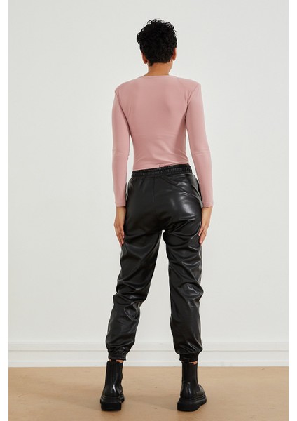 Paçası Lastikli Deri Pantolon fırsatları