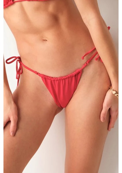 Ipli Bikini Altı