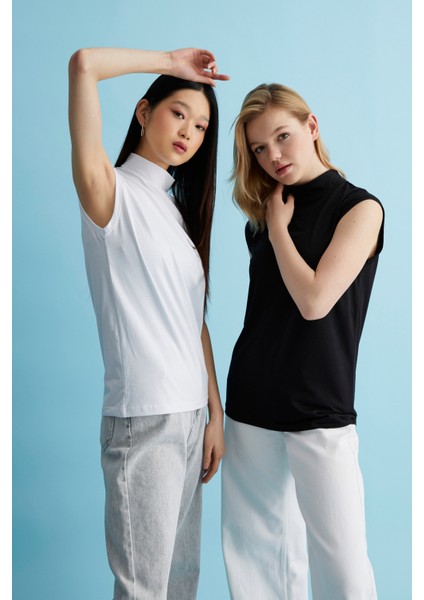 2’li Paket Balıkçı Yaka Kolsuz Bluz Seti - Siyah ve Beyaz fiyatları