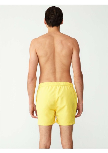 Erkek Sarı Orta Boy Deniz Şortu modelleri
