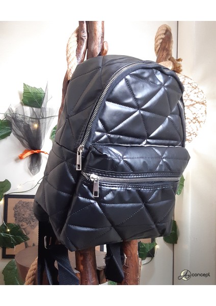 Kapitone Desenli Sırt Çantası