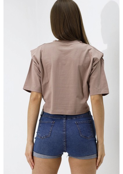 Kadın Bej Yazı Baskılı Oversize Vatkalı Bel Detay Örme T-Shirt HZL23S-DSB120231 indirimleri