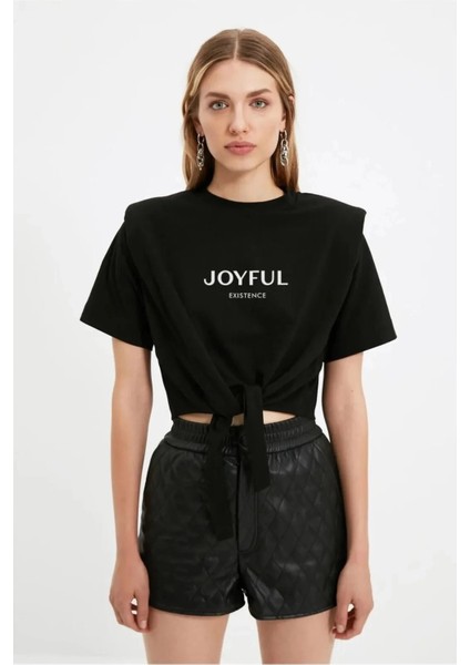 Kadın Siyah Yazı Baskılı Oversize Vatkalı Bel Detay Örme T-Shirt HZL23S-DSB120231 modelleri