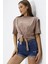 Kadın Bej Yazı Baskılı Oversize Vatkalı Bel Detay Örme T-Shirt HZL23S-DSB120231 4