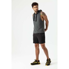 Zinde LIFE P-002997-ERKEK Yan Cep ve Arka Fermuarlı Cebe Sahip Nefes Alan Antreman Fitness Erkek Spor Şort-Siyah