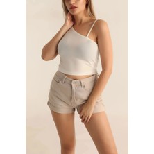 Hazelin Kadın Beyaz Askılı Tek Omuz Likralı Crop Bluz HZL23S-SND120171