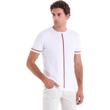 Saykı Beyaz Slim Fit Desenli Rayon Bisiklet Yaka Triko Tişört