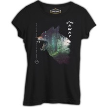 Lord T-Shirt Wild Wolf In The Forest Siyah Kadın Tshirt