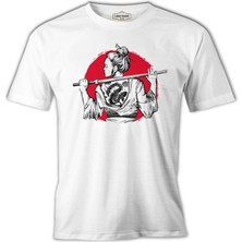 A Samurai Girl With A Tattoo On Her Back Beyaz Erkek Tshirt