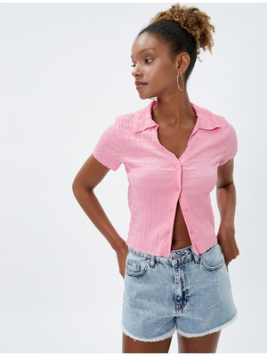 Koton Crop Bluz Gömlek Yaka Dokulu Düğme Detaylı