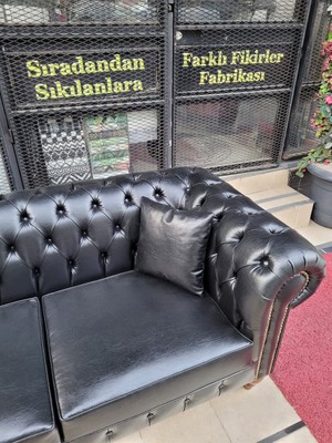 3A Mobilya Black Deri Chesterfield