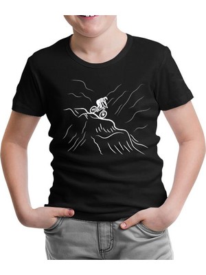 Biker On The Mountain Siyah Çocuk Tshirt
