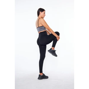 Kalçası Büzgülü ve Ekstra Push Up Seamless Siyah Yüksek Bel Kalça Şekillendirici Tayt