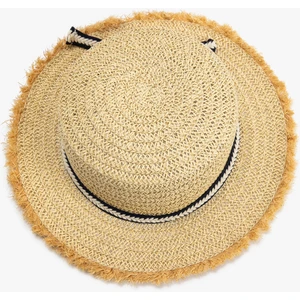 Hasır Şapka Ponpon Detaylı