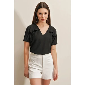 Kadın Siyah Oversize Fırfırlı V Yaka Örme Bluz HZL23S-BD104581