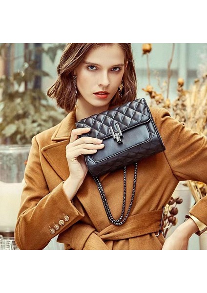 Eşkenar Dörtgen Zincir Omuz Çantası (Yurt Dışından) fırsatları