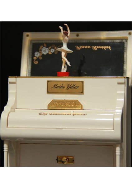 Kişiye Özel Büyük Boy Dans Eden Balerinli Piyano Müzik ve Takı Kutusu fiyatları