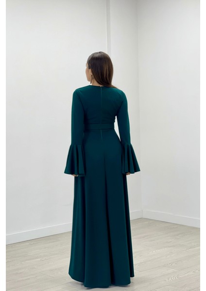 Krep Kumaş Kolları Volan Detaylı Maxiboy Abiye Elbise - Zümrüt Yeşil indirimleri