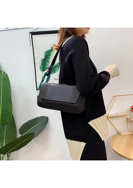 Basit Omuz Çantası Modaya Uygun Koltuk Altı Çantası (Yurt Dışından) fiyatları