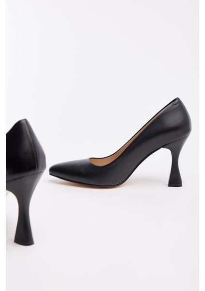 Deri Kadın Stiletto modelleri