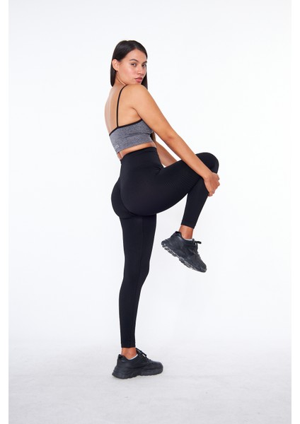 Kalçası Büzgülü ve Ekstra Push Up Seamless Siyah Yüksek Bel Kalça Şekillendirici Tayt indirimleri