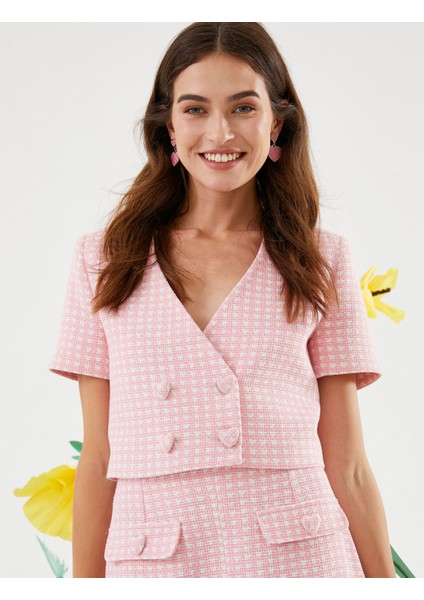 Rachel Araz x Koton Crop Kruvaze Kalp Düğmeli Kısa Kollu Ceket modelleri