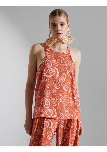 Melis Ağazat x Koton - Etnik Desenli Halter Yaka Bluz fırsatları