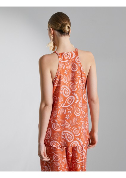 Melis Ağazat x Koton - Etnik Desenli Halter Yaka Bluz indirimleri