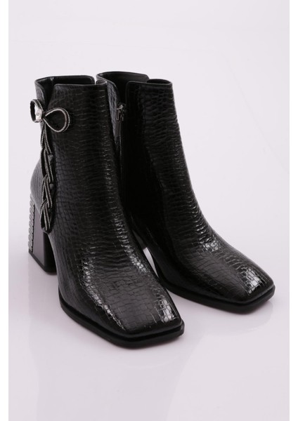 31005 Kadin Topuklu Bot fiyatları