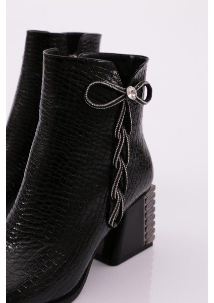 31005 Kadin Topuklu Bot fırsatları