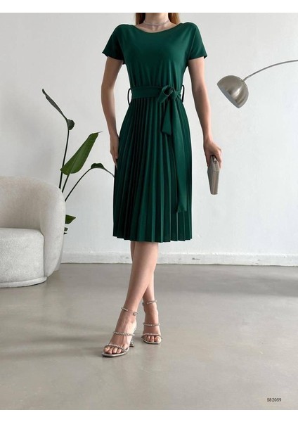 Eteği Pileli Beli Kuşaklı Krep Kumaş Elbise (Renkli) fiyatları
