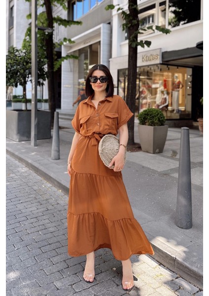 Kahve Kısa Kol, Airobin Kumaş, Yarım Patlı, Kemerli/kuşaklı, Eteği Pliseli, Cepli Maxi Uzun Elbise modelleri