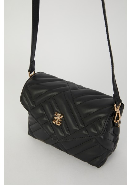 Kadın Siyah Çapraz Çanta 05PO22K1621-LSAK S fırsatları