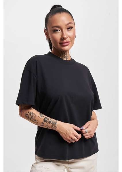 Kadın Onllaura Pamuk Bisiklet Yaka T-Shirt 15299418 Siyah modelleri