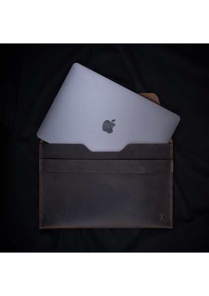 Minimal X Design Minimal x Apple Macbook Kılıfı - 13 Inç ve 16 Inç Uyumlu - Gerçek Deri ve El Yapımı - Hakiki Deri ve Yüksek Kalite