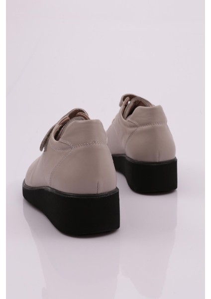 2368 Kadin Cirtli Comfort Ayakkabi modelleri