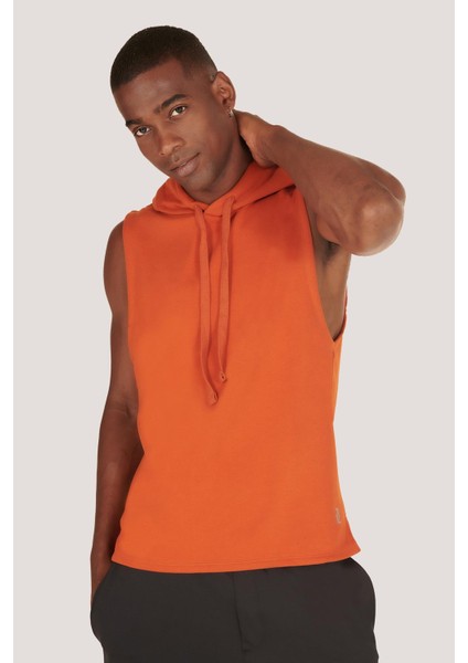 P-005672-ERKEK Kapüşonlu Kolsuz Rahat Kesim Sıfır Kol Pamuklu Casual Spor T-Shirt - Tişört-Kiremit